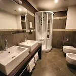 Palace 4* Vercelli