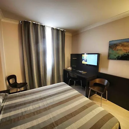 Palace Hotell